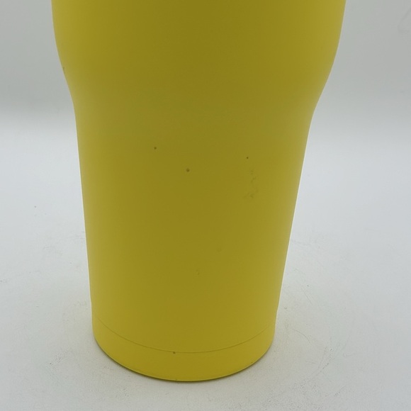 Zak! yellow water bottle that fits in car cupholder - Picture 6 of 7